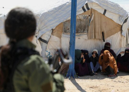 Group of women and children with alleged ISIL ties returns to Australia