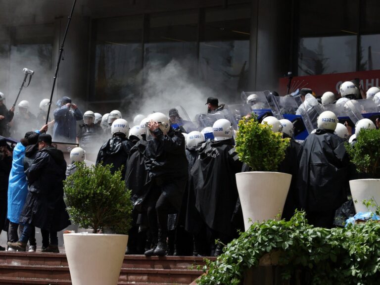 Turkish police storm main opposition CHP’s party headquarters