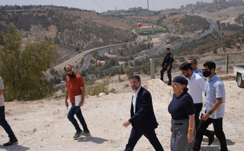 Norway seeks to ban trade with illegal Israeli settlements in Palestine