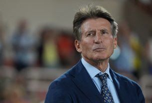 FIFA World Cup and Olympics cited as Coe warns of politicians near sport