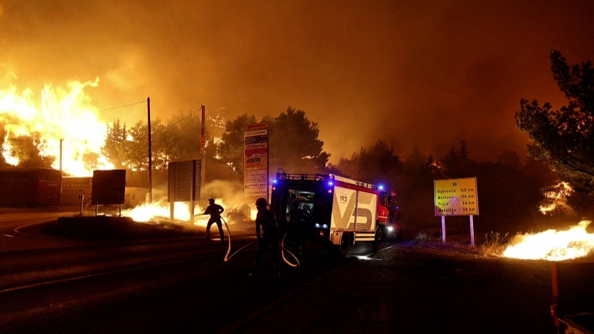 One killed, dozens injured after wildfire hits Croatian coast