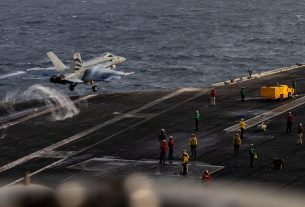 US admiral praises USS Lincoln crew amid reported mental health concerns